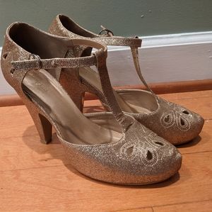 Refreshed Zest T-Strap Heels in Gold Glitter